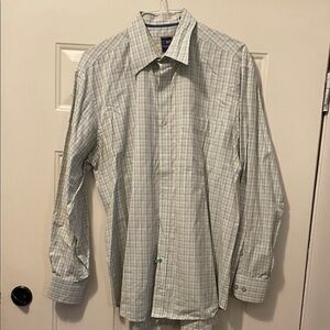 Men's Plaid Button-Down Shirt XL​